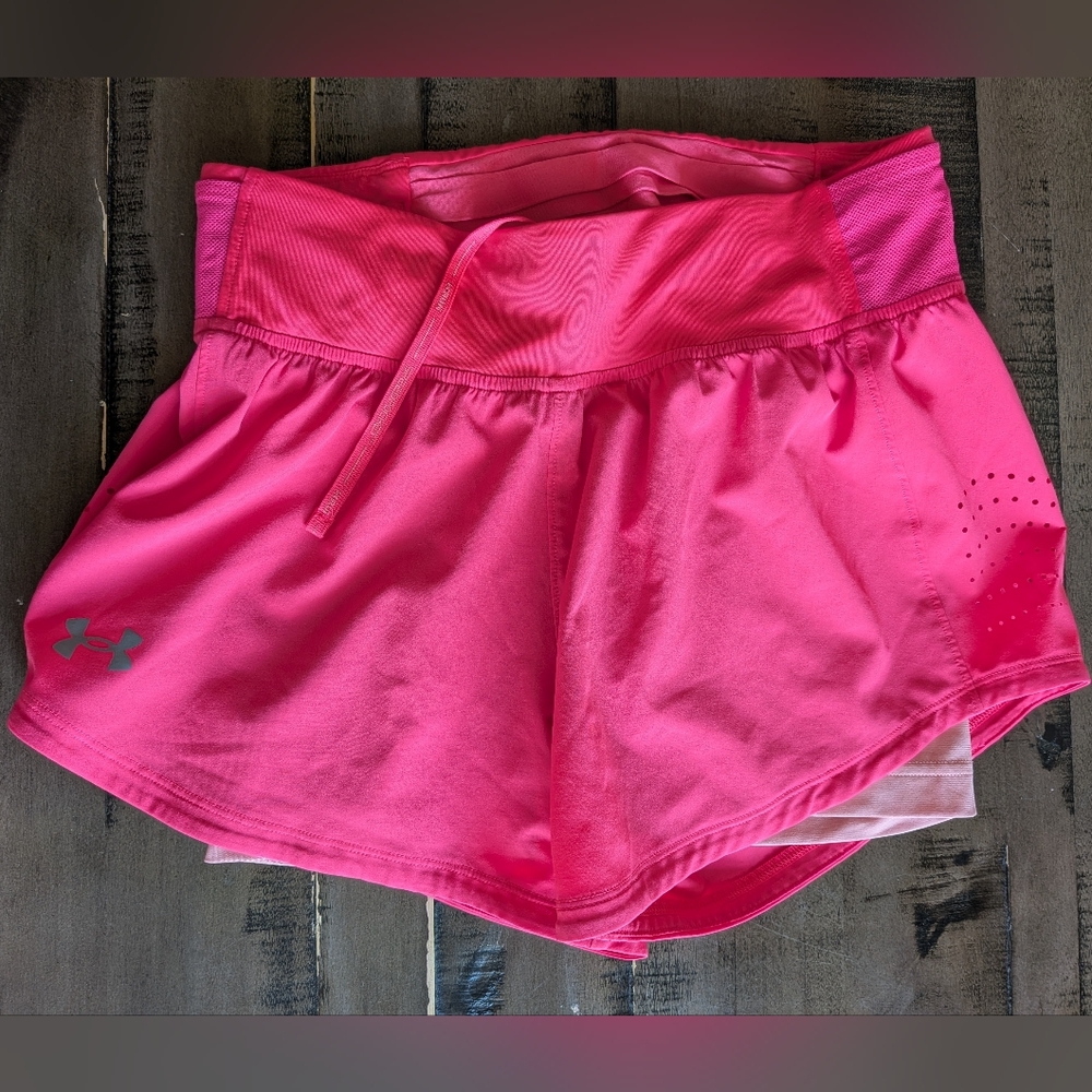 Under Armour Women's Hot Pink Speedpocket Shorts